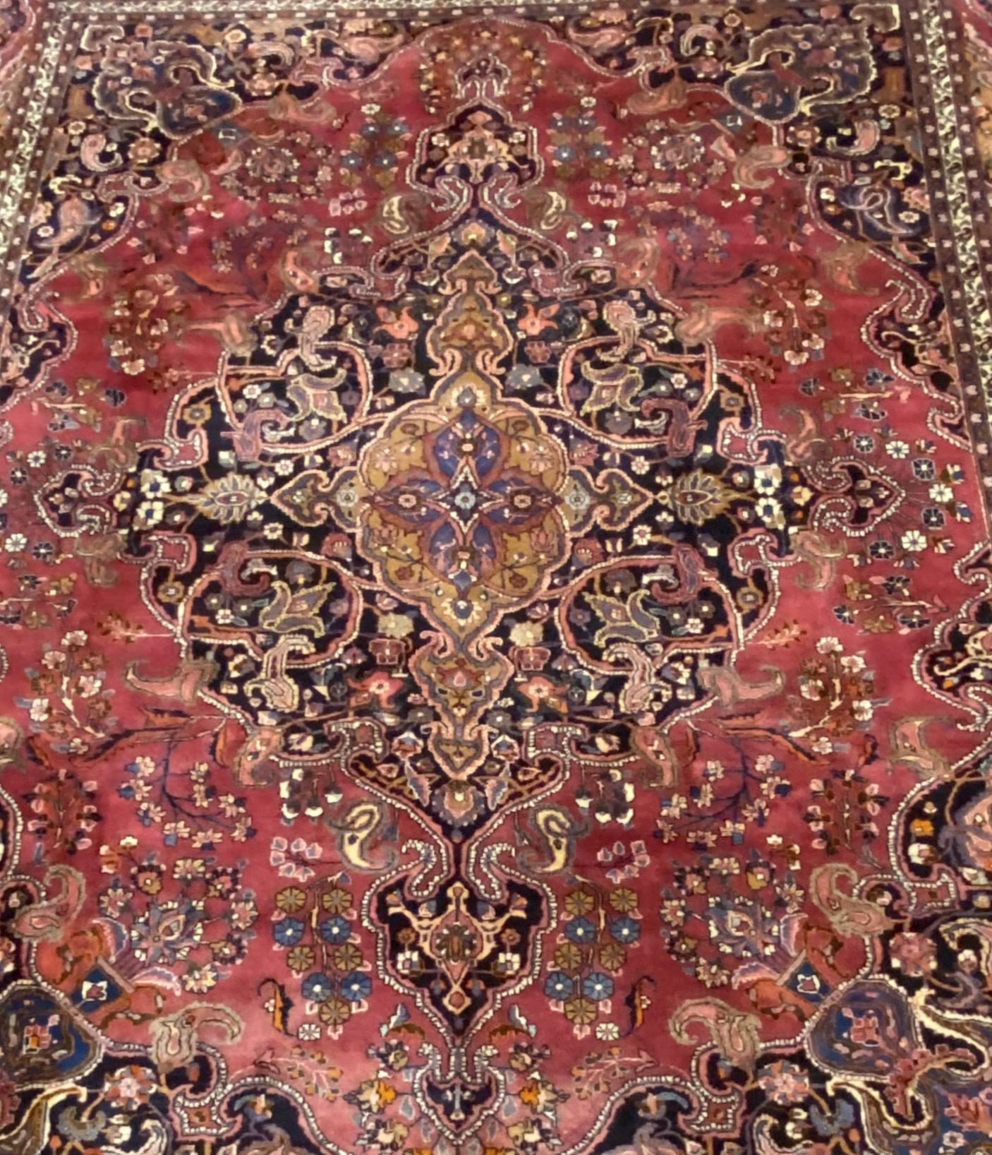 RUG AUCTION - FRI, FEB. 17 AT 6 PM