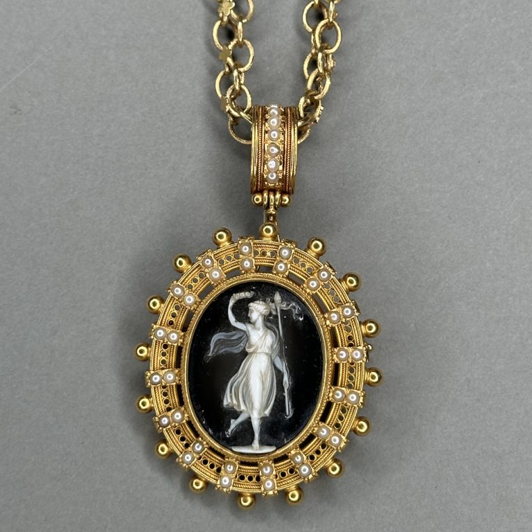 LOT 001 FINE 19TH CENTURY HARDSTONE CAMEO BROOCH/PENDANT NECKLACE BY ...